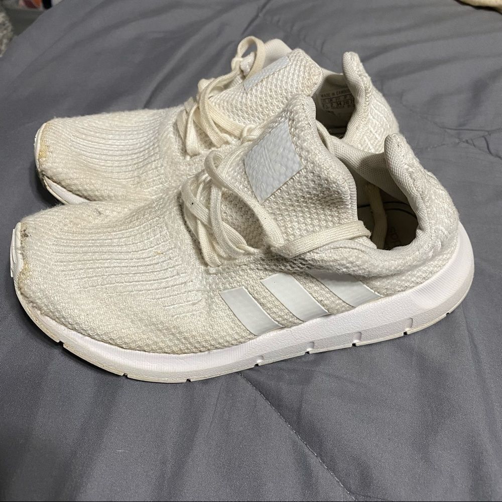 Adidas white ortholite low top shoes, soft easy to put on